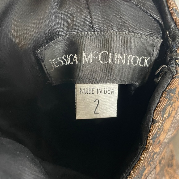 Jessica McClintock Bronze and black Tapestry fitted gown with high slit size 2 - Picture 3 of 5
